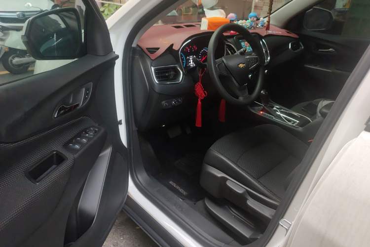 Used Chevrolet Equinox 2019 535T Automatic Lingjie Edition China V Standard