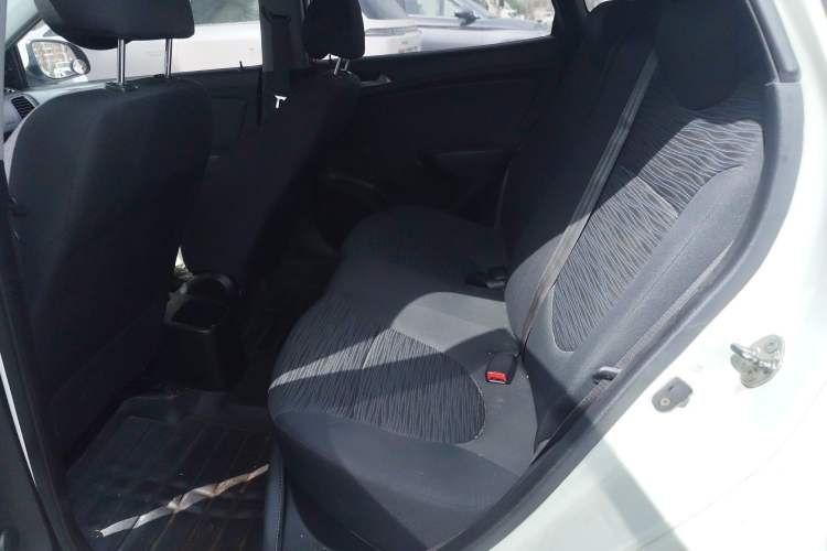 Used Hyundai Verna Ray 2014 1.4L Manual GL Left Rear Seat