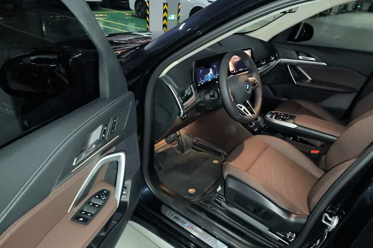 Used BMW iX1 2023 eDrive25L M Sport Package
