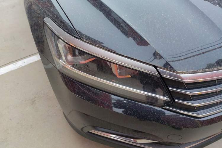 Used Volkswagen Passat 2016 330TSI DSG Luxury Edition Right Front Headlight