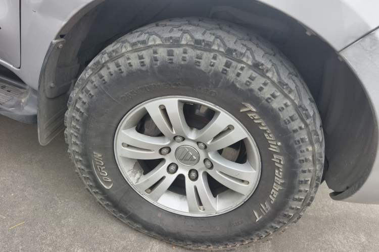 Used Foton Tunland 2015 2.8T S-Series Diesel 4x4 Elite Edition Low-Roof ISF2.8