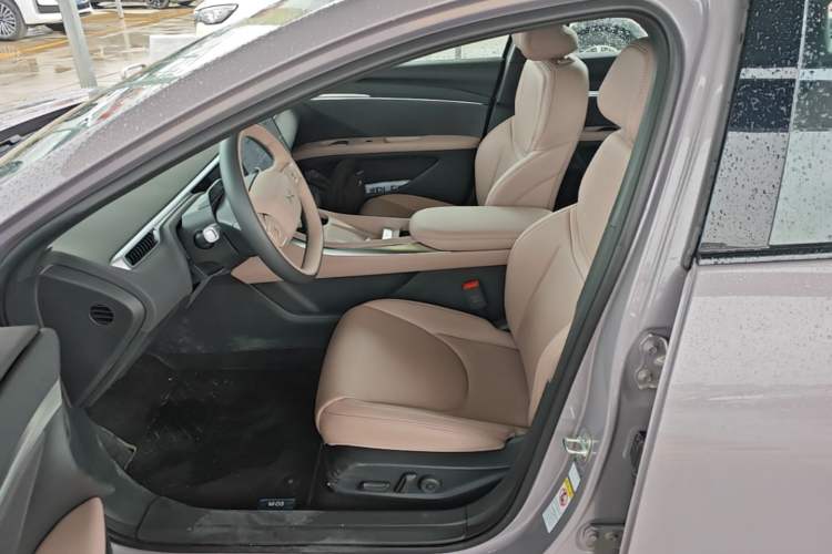 Used XPeng MONA M03 2025 600 with Ultra-Long Range Max