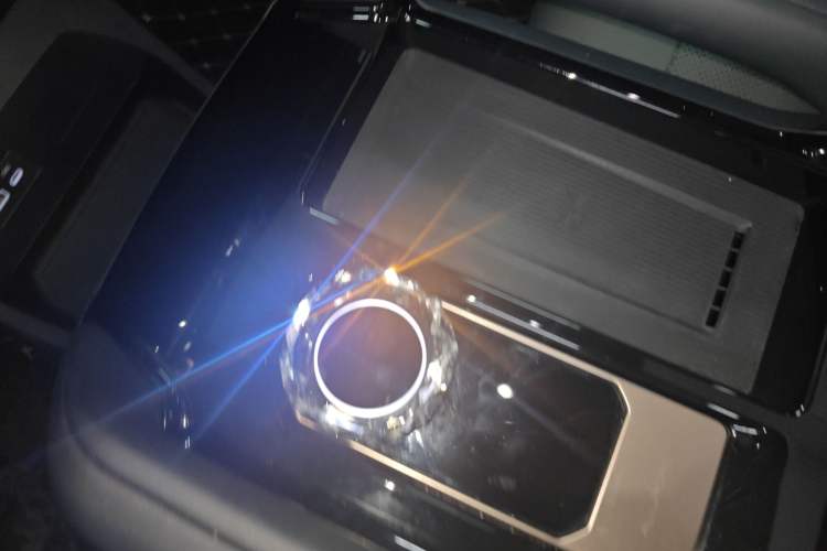 Used iCAR 03 2024 501km Four-wheel Drive Long-Range Advanced Version Vehicle Key