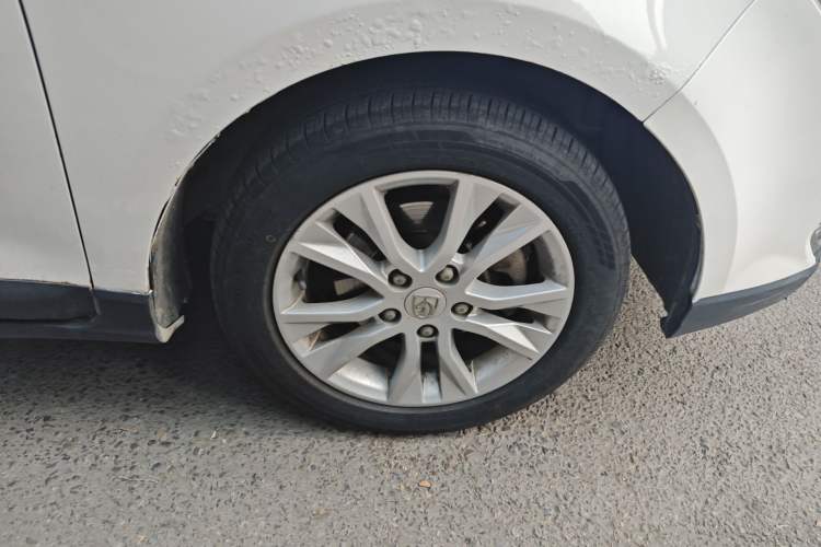 Used Baojun 730 2016 1.5L Manual Comfort Version 7 Seats China V Emission Standard