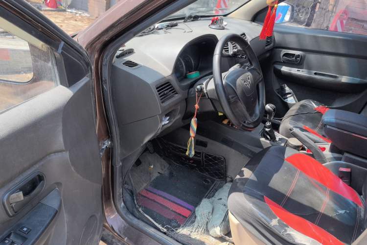 Used Wuling Hongguang 2014 1.5L S Standard Version
