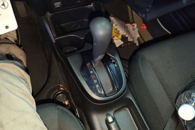 Used Honda Fit 2018 1.5L CVT Comfort Version Gear Lever