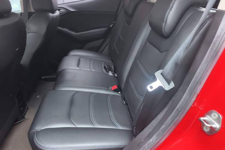 Used BYD Yuan New Energy 2018 EV360 Smart Connected Cool Model