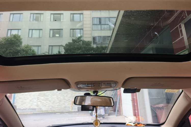 Used CHANGAN Eado 2012 1.6L Manual Luxury Model China IV Standard