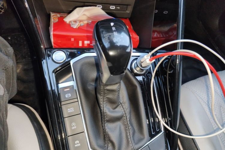 Used Volkswagen Tayron 2024 300TSI Two-Wheel-Drive Luxury Plus Advanced Version Gear Lever