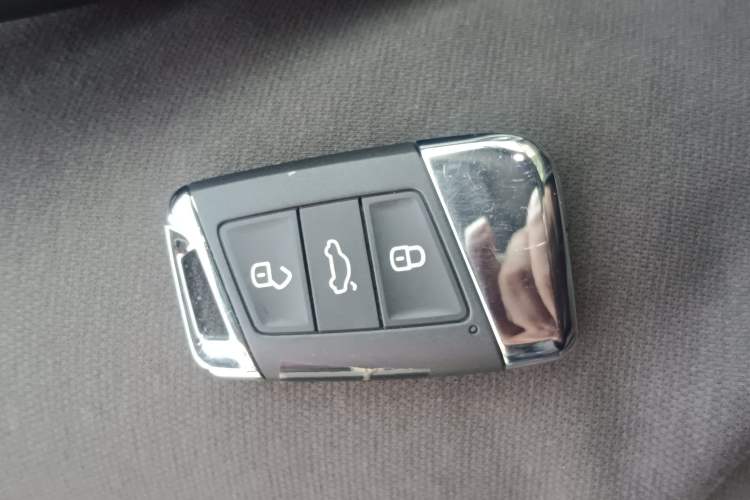 Used Volkswagen Passat 2024 380TSI Starry Elite Edition Vehicle Key