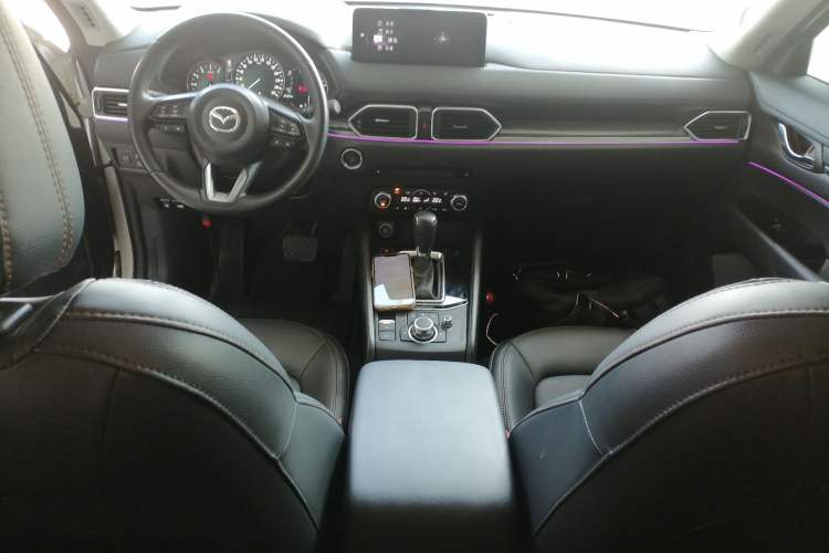 Used Mazda CX-5 2022 2.0L Automatic Two-Wheel Drive Zhiya Version Center Console