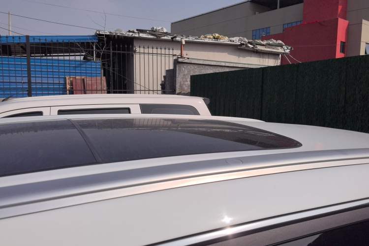 Used Geely Auto Emgrand X7 Sport 2020 1.8TD DCT Two-Wheel Drive Smart Connect 4G-Enabled Version Roof