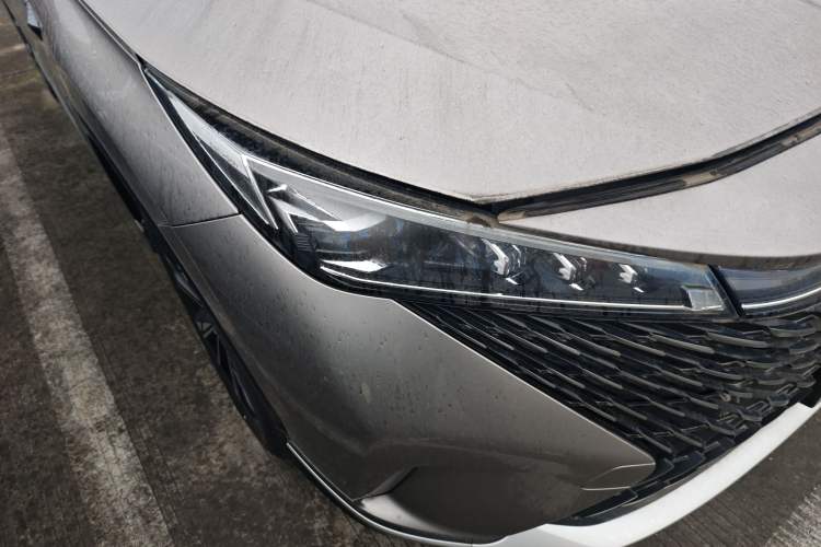 Used Roewe RX5 New Energy 2023 eRX5 Super Hybrid Premium Edition Right Front Headlight