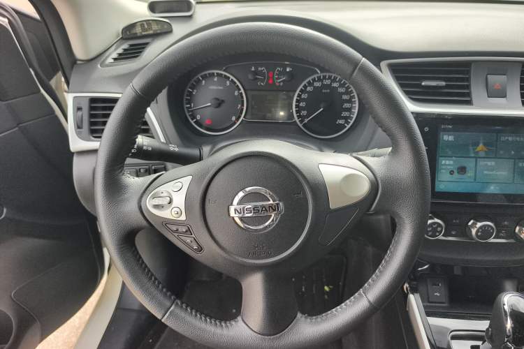 Used Nissan Sylphy 2019 1.6XV CVT Smart Connect Luxury Edition China VI Standard
