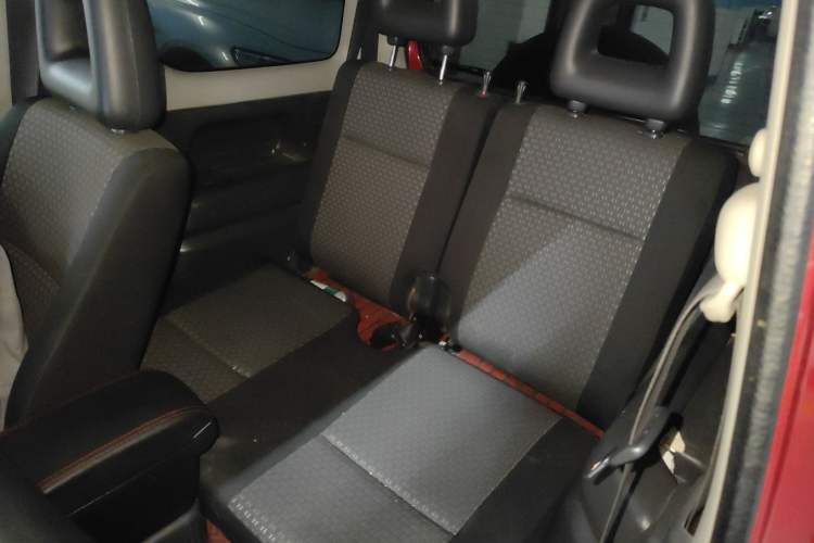 Used Suzuki Jimny 2011 1.3 AT Navigation Edition