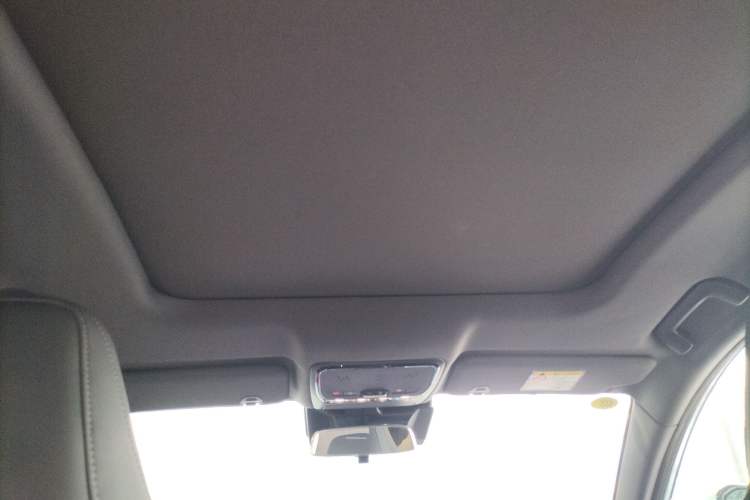 Used JETOUR Shanhai L6 2024 1.5TD DHT ULTRA
