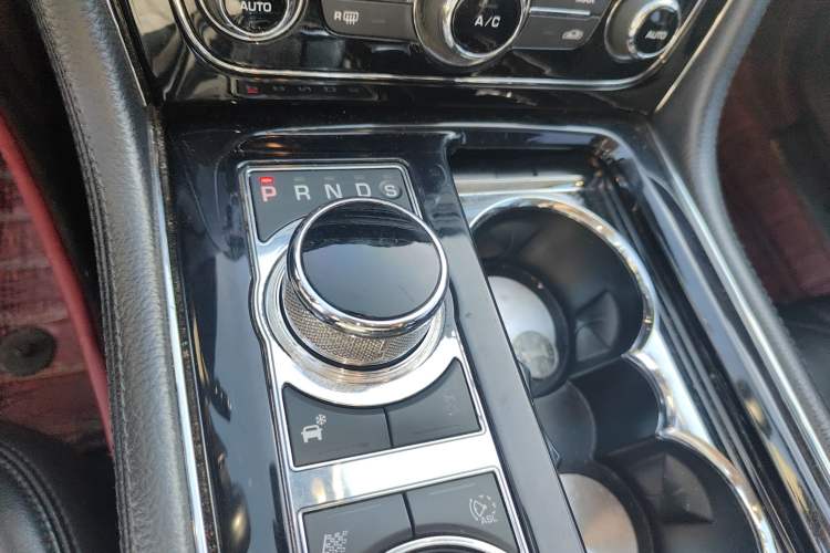 Used Jaguar XJ 2015 XJL 2.0T Elegance Business 80th Anniversary Limited Edition
