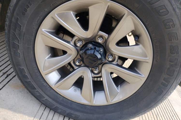 Used Suzuki Jimny 2015 1.3 AT Mode3 Navigation Edition