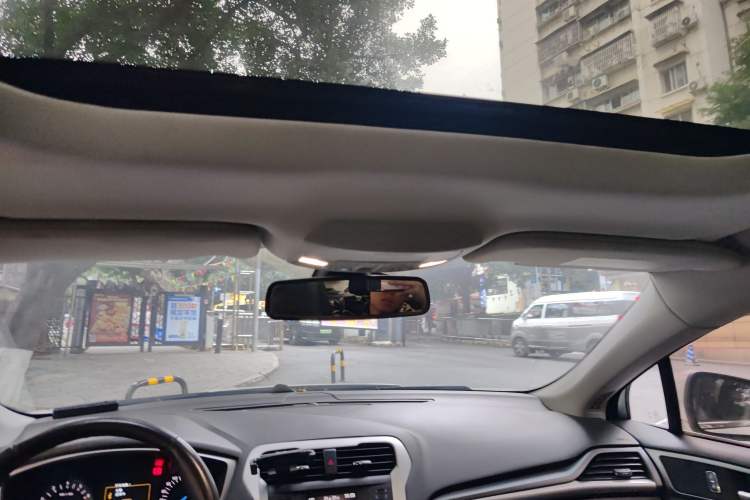 Used Ford Mondeo 2013 2.0L GTDi240 Flagship Edition
