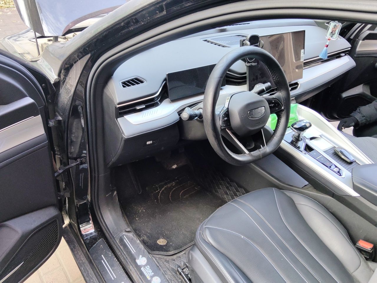 Geely Auto Preface 2025 Dongfang Yao 1.5TD Fuyao Edition — снимка 13