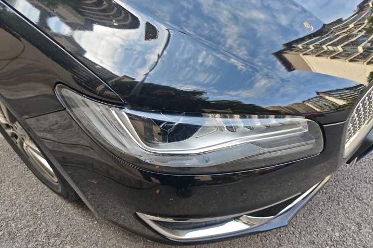Used Lincoln MKZ 2018 2.0T Premium Edition Right Front Headlight