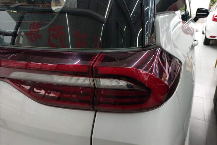 Used GAC Trumpchi M6 2021 PRO 270T Automatic Luxury Edition
