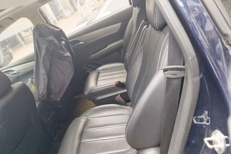 Used BYD Song MAX New Energy 2019 DM 1.5T Smart Connect Advanced 6-Seater China VI Standard
