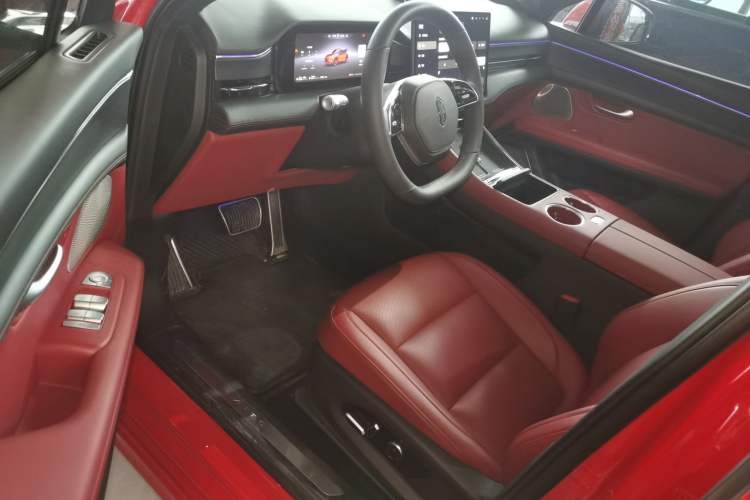 Used Hima AITO M5 2025 Extended-Range Ultra All-Wheel-Drive Version Driver Seat