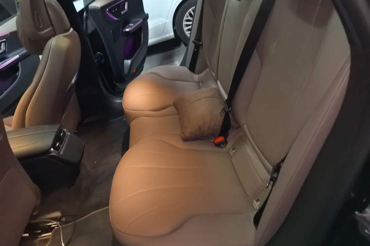 Used Mercedes-Benz EQE 2025 500 4MATIC Pioneer Edition
