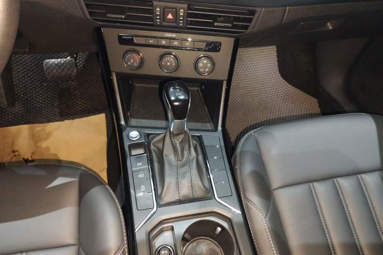 Used Volkswagen Passat 2022 280TSI Business Edition
