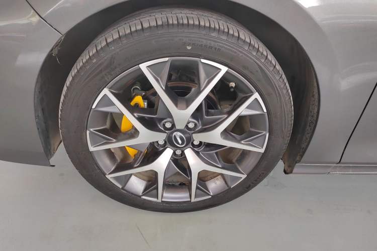 Used GAC Trumpchi EMPOW 2021 270T DCT J16 Version