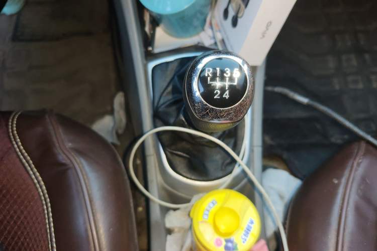 Used Hyundai Verna (older generation) 2010 Sedan 1.4L Manual Comfort GS