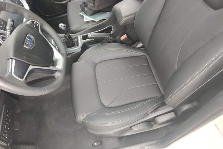 Used Geely Auto Emgrand 2017 Sedan Million Edition 1.5L Manual Upward Connect Version Left Front Seat