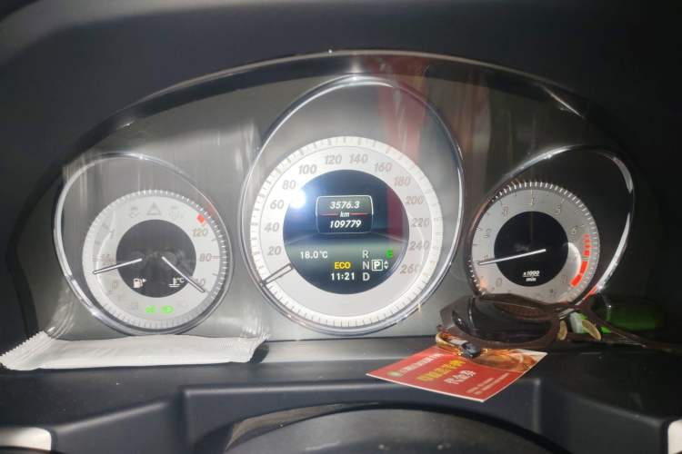 Used Mercedes-Benz GLK-Class 2015 GLK 260 4MATIC Fashion Edition Ultimate Version Instrument Cluster