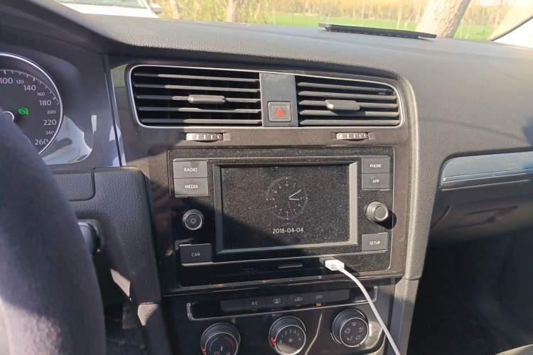 Used Volkswagen Golf 2018 230TSI Automatic Comfort Model
