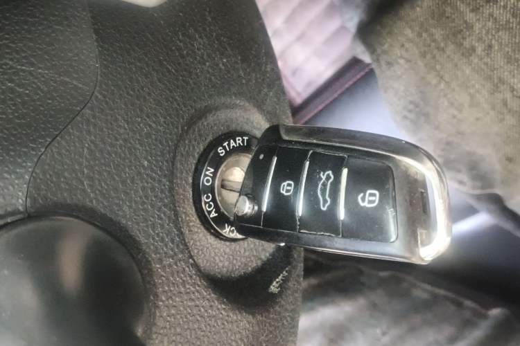 Used JAC Group Refine S3 2016 1.5L Manual Luxury Smart Version