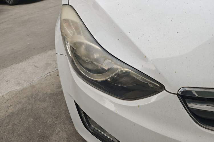 Used Hyundai Elantra (5th Generation / Langdong) 2015 1.6L Manual Leading Model