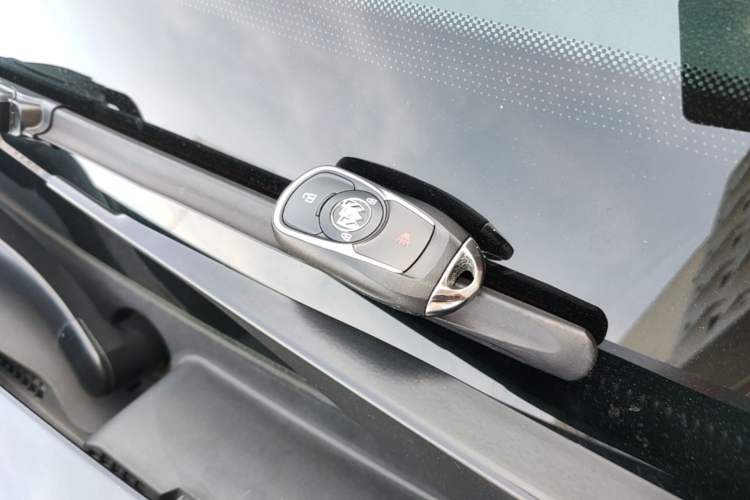 Used Buick Envision 2021 532T Two-Wheel-Drive Elite Version
