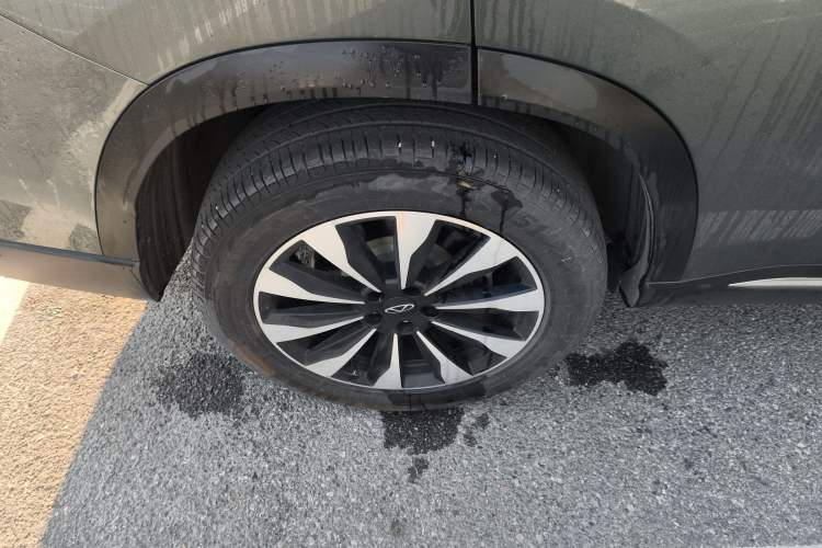 Used Chery Tiggo 8 PLUS 2025 290TGDI DCT Prestige 5-Seater
