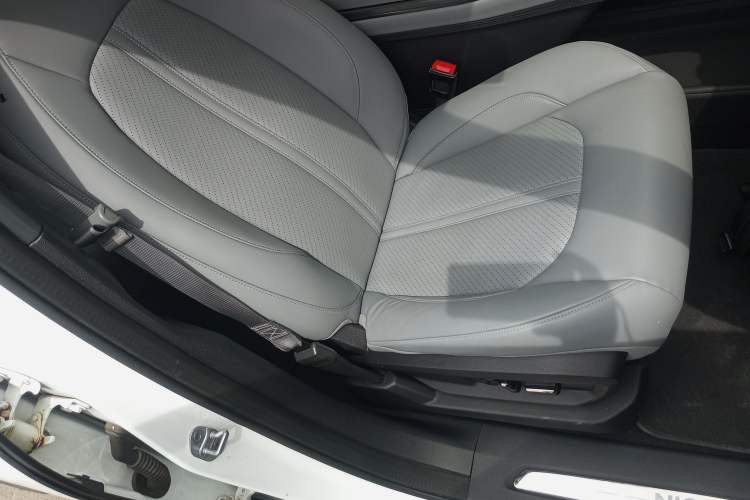 Used Nio ES6 2020 600 km Sport Edition Right Front Seat