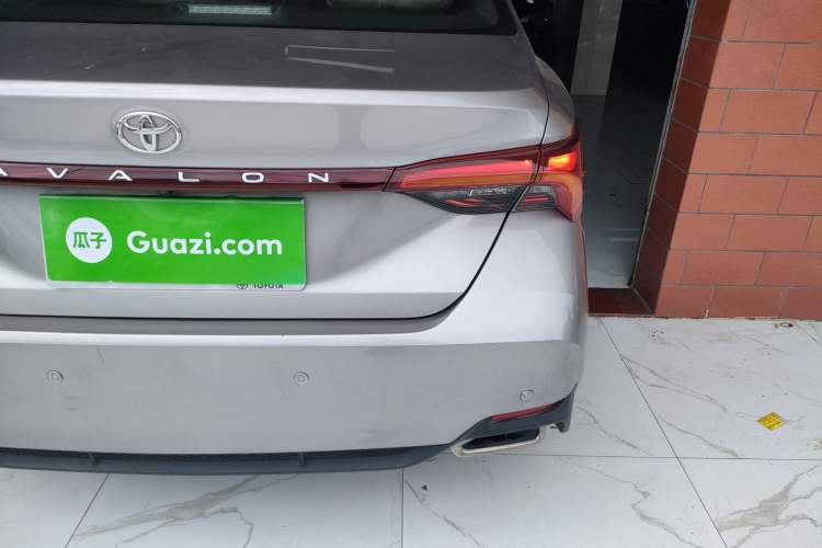 Used Toyota Avalon 2019 2.0L Luxury Edition China VI Standard

