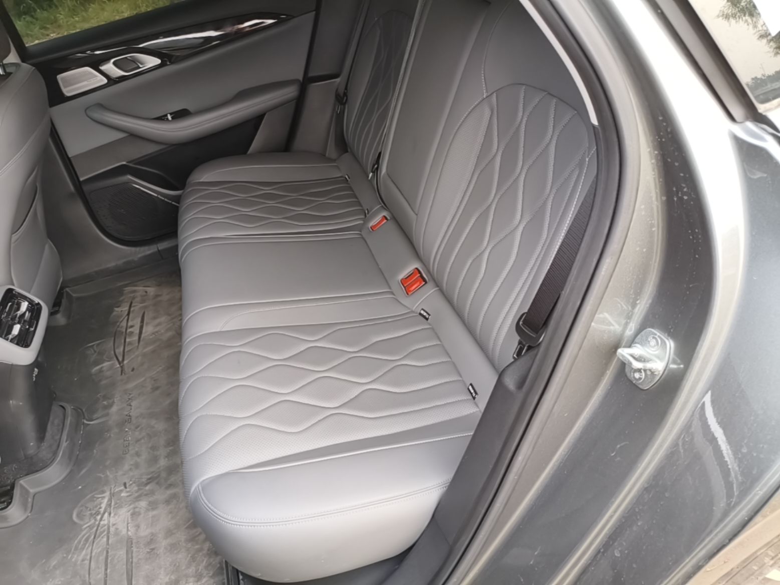 Geely Galaxy A7 2025 Model EM-i 150km Exploration+ Edition — снимка 20