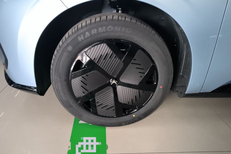 Used ARCFOX T1 2025 Model 320 PLUS