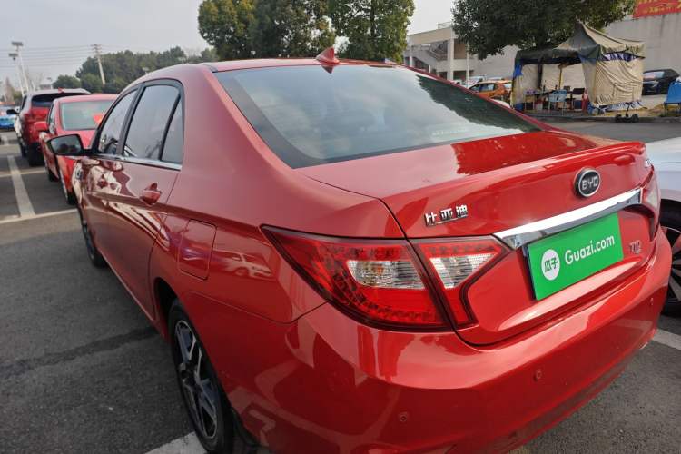 Used BYD G5 2014 1.5TID Automatic Flagship Model