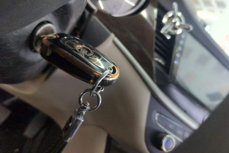 Used Buick Verano 2018 Sedan 15S Automatic Leading Model