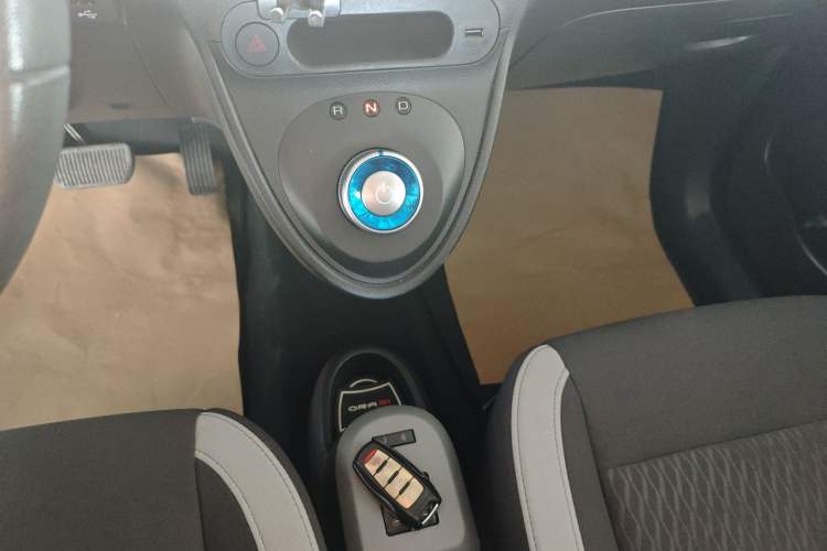 Used ORA Black Cat 2021 301km Cute Pet Edition
