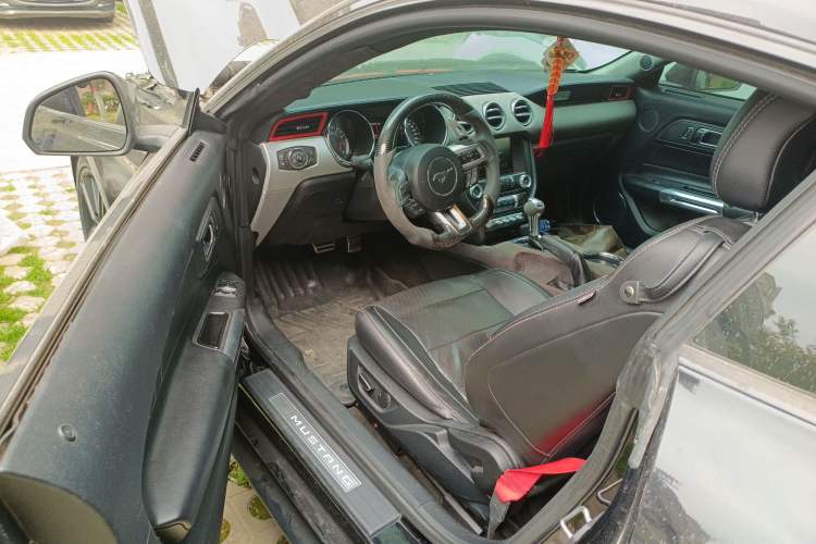 Used Ford Mustang 2015 2.3T Performance Edition
