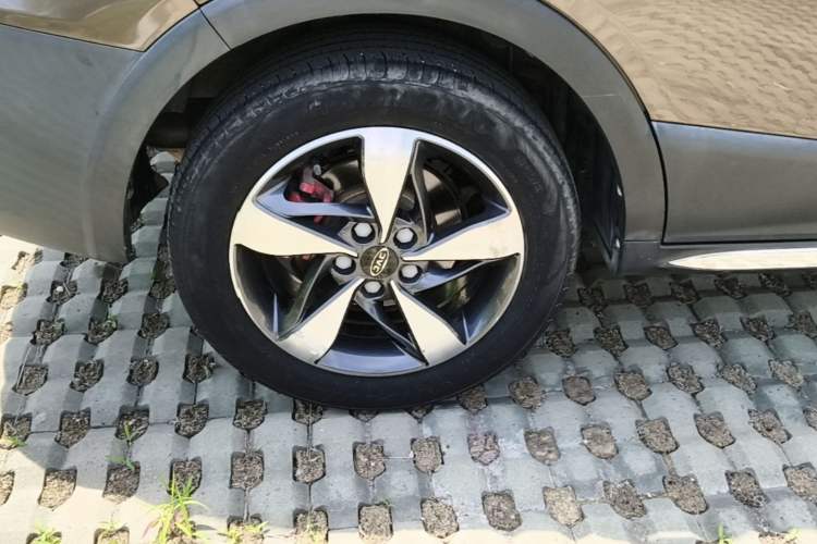 Used JAC Group Refine S3 2017 1.5L Manual Luxury Smart Model
