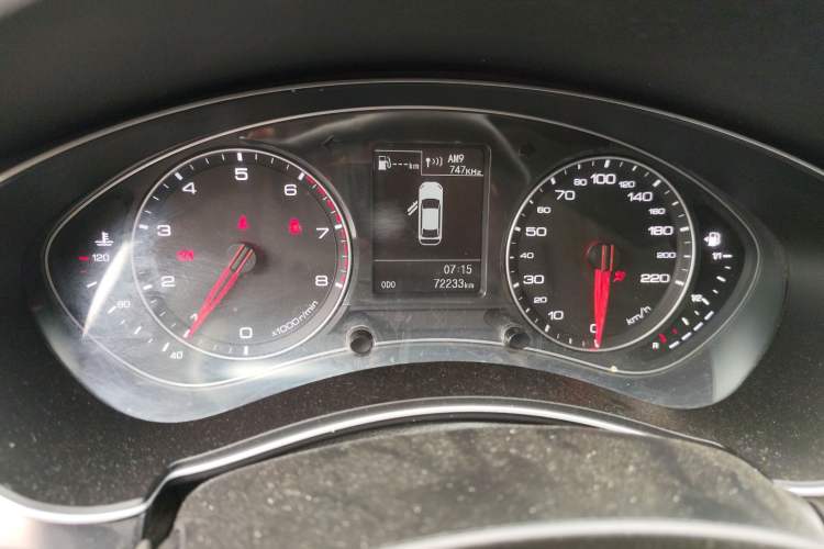 Used Zotye Z700 2016 1.8T Manual Luxury Model