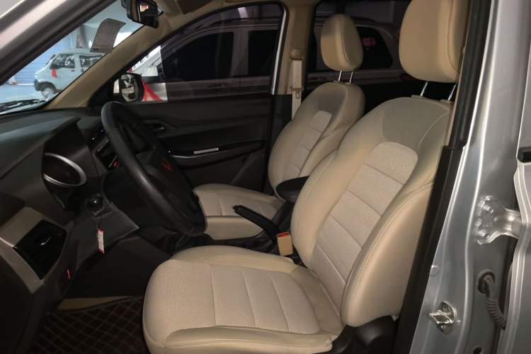 Used Wuling Hongguang 2021 1.5L Revised S Standard Version Hydraulic-Power-Assisted LAR